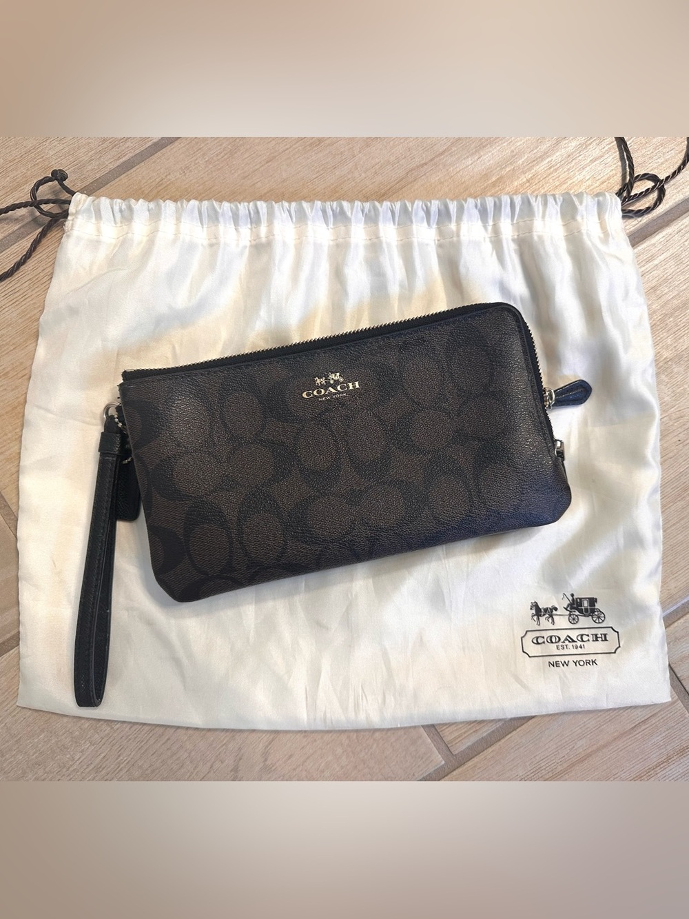 Coach Brown/Black Signature Zip Wristlet